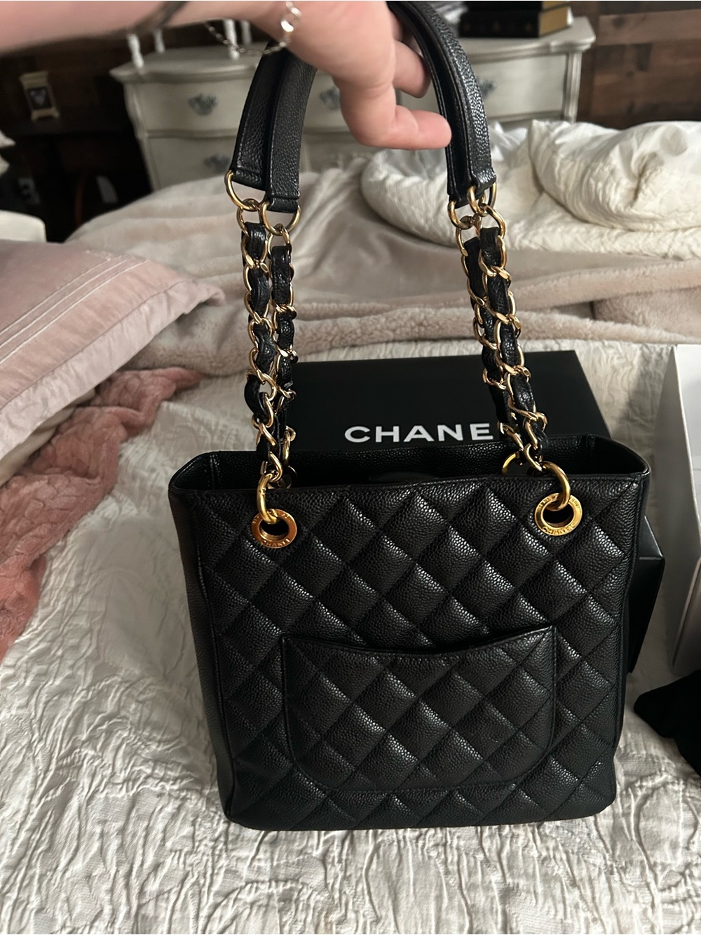 CHANEL Black Quilted Caviar Leather Tote with Gold Hardware - Picture 6 of 8